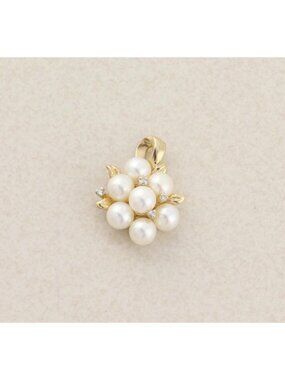 Pendant Only 14k Yellow Gold Freshwater Pearl & Diamond Pendant 7/8" x 5/8"